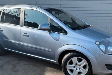 Opel Zafira 180.442 km 4.400 &euro; Neumünster 24536