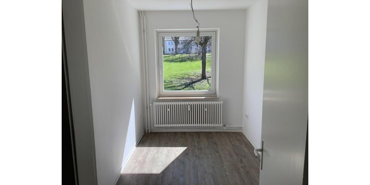 Erdgeschoßwohnung Eckernförde - 4 Zimmer, 100 m&sup2;, 1.147&euro; | Angebot:26081032