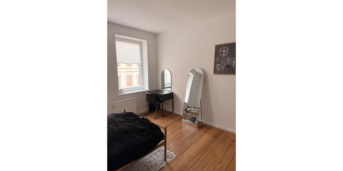 Etagenwohnung Kiel Gaarden-Ost - 2 Zimmer, 20 m&sup2;, 880&euro; | Angebot:26102873