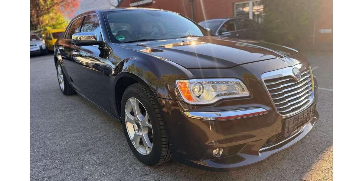 Lancia Thema 275.000 km 8.800 € Kiel 24146