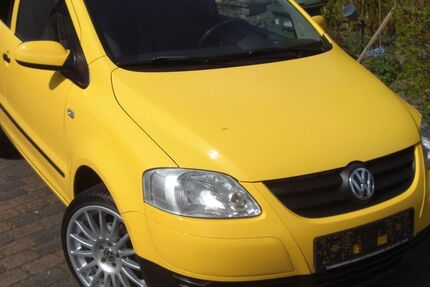 VW Fox 87.400 km 3.232 &euro; Neumünster 24536