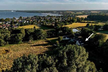 Haus Strande - 4 Zimmer, 150 m&sup2;, 2.700&euro; | Angebot:27580969