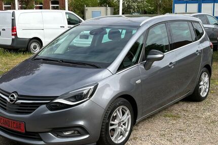 Opel Zafira 142.069 km 10.499 &euro; Großharrie 24625