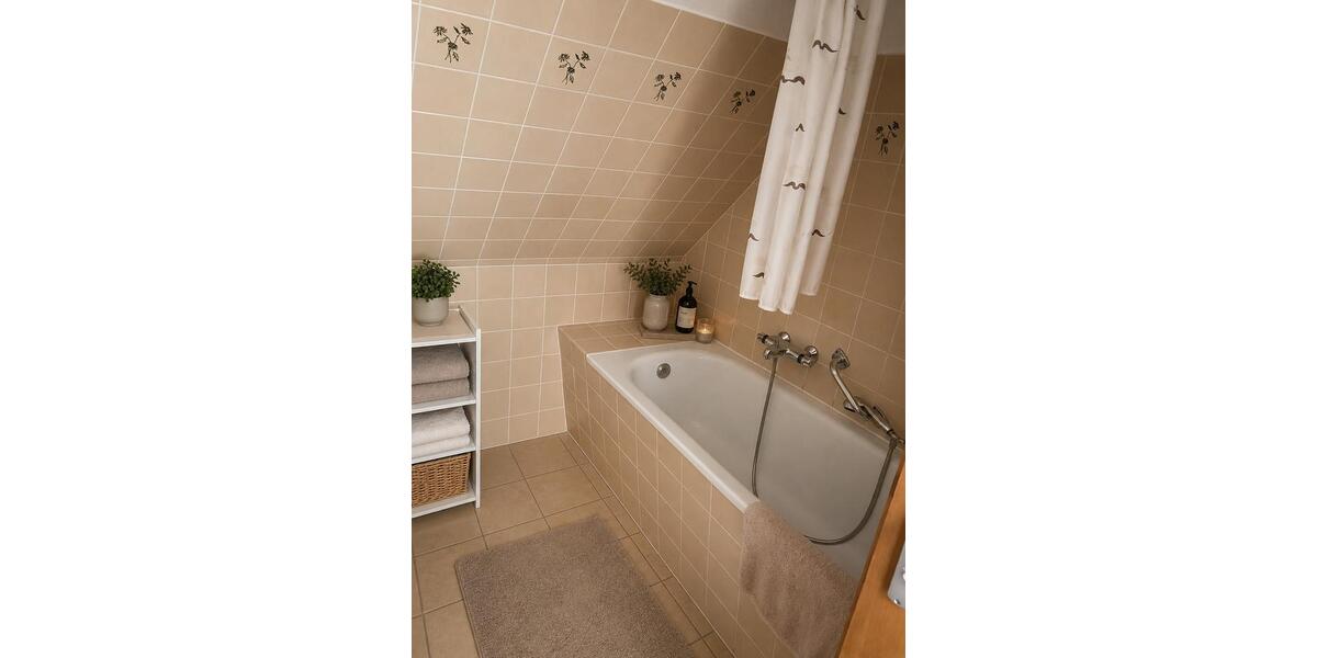 Dachgeschoßwohnung Schülldorf - 2 Zimmer, 68 m&sup2;, 1.150&euro; | Angebot:26619344