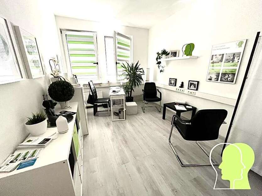 Büro in Leingarten 220 € 14 m²