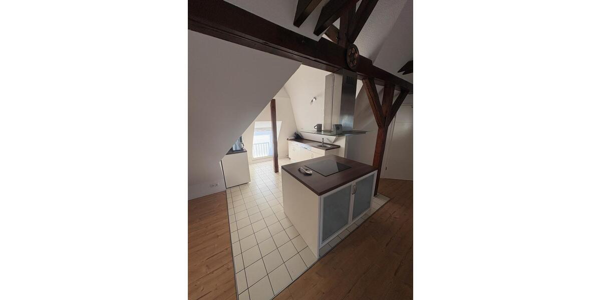 Dachgeschoßwohnung Neumünster - 2 Zimmer, 69 m&sup2;, 887&euro; | Angebot:26098984