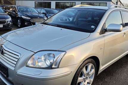 Toyota Avensis 128.000 km 4.999 &euro; Kiel 24145