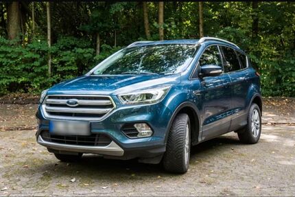 Ford Kuga 54.000 km 14.700 &euro; Kiel 24103