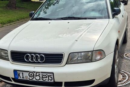 Audi A4 217.000 km 2.000 &euro; Kiel 24109