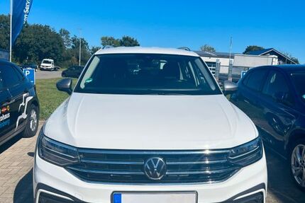 VW Tiguan Allspace 61.000 km 30.790 &euro; Schönberg 24217
