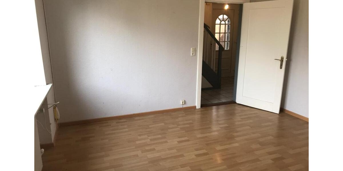 Doppelhaushälfte Wankendorf - 3 Zimmer, 95 m&sup2;, 1.200&euro; | Angebot:26261940