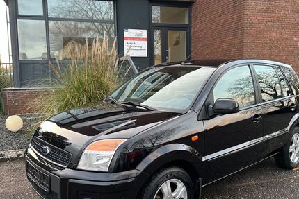 Ford Fusion 43.830 km 5.950 € Neumünster 24536