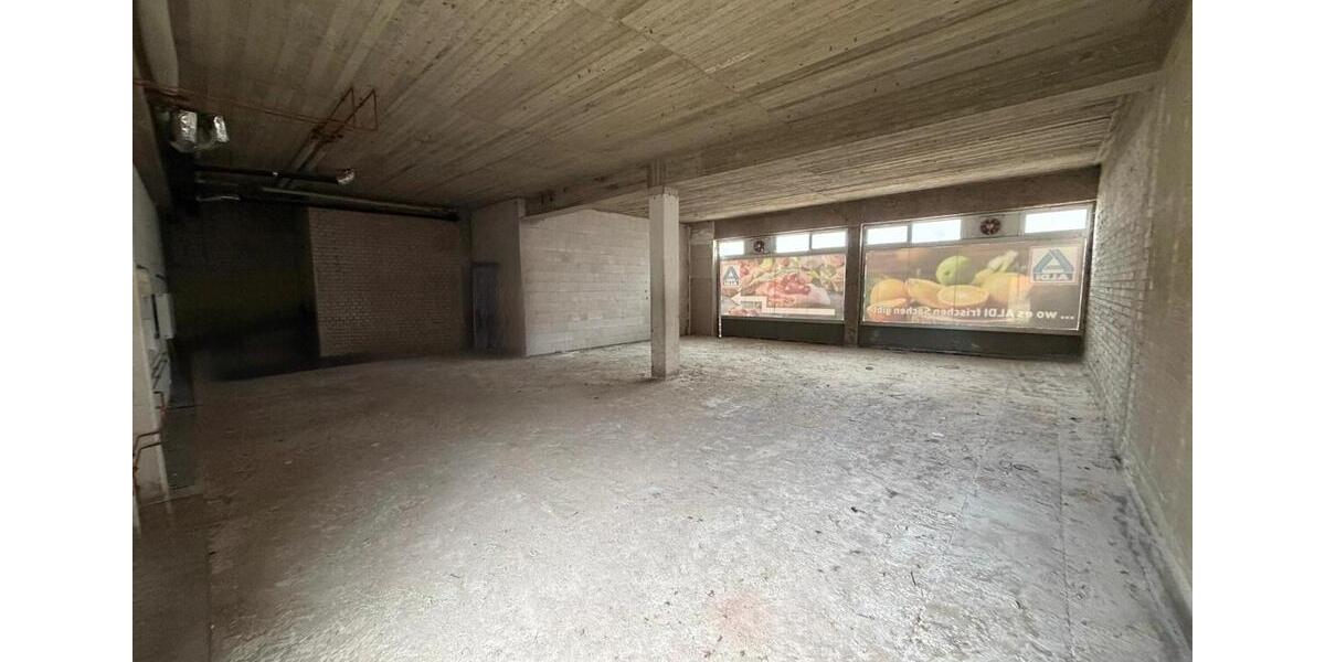 PROVISIONSFREI - Vielseitige Gewerbefläche | Erdgeschoss| großer Fensterfront – attraktive Lage in Kiel-Friedrichsort zimmer