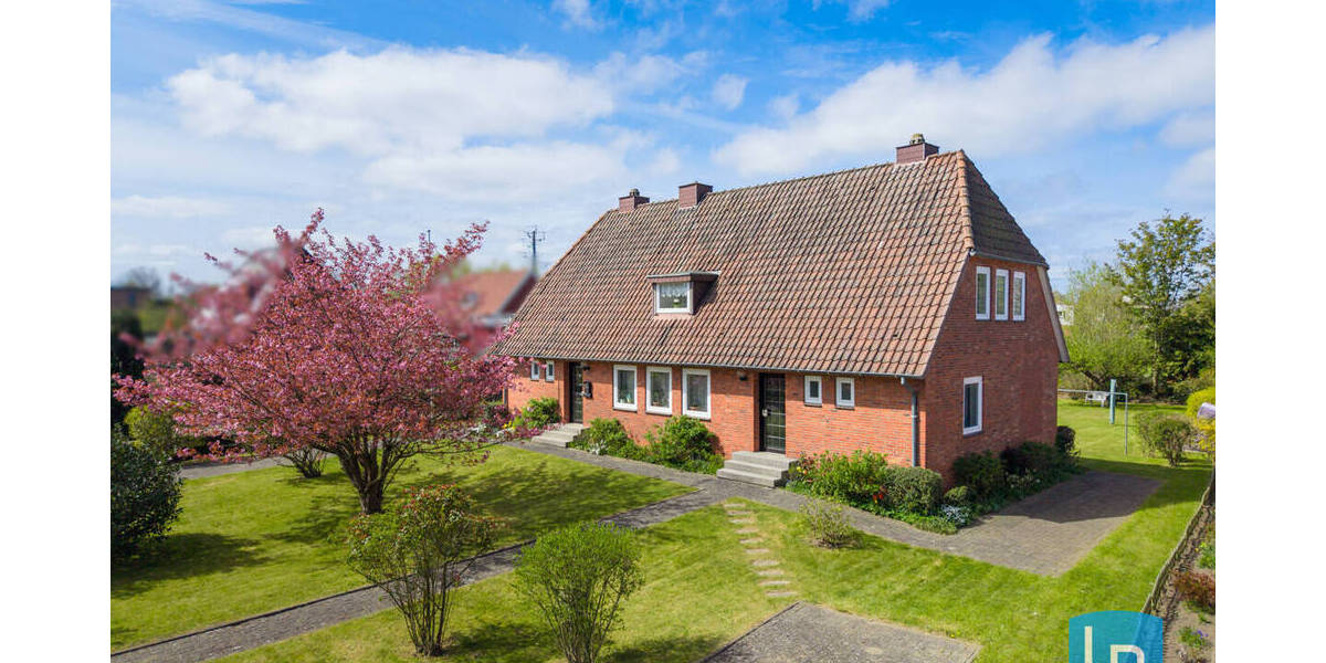 Mehrfamilienhaus, Wohnhaus Schönberg - 7 Zimmer, 197 m&sup2;, 389.000&euro; | Angebot:26786720
