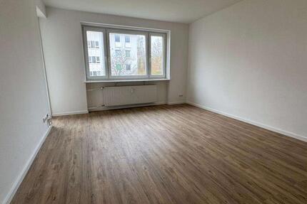 Wohnung Plön - 3 Zimmer, 62 m&sup2;, 664&euro; | Angebot:25282429