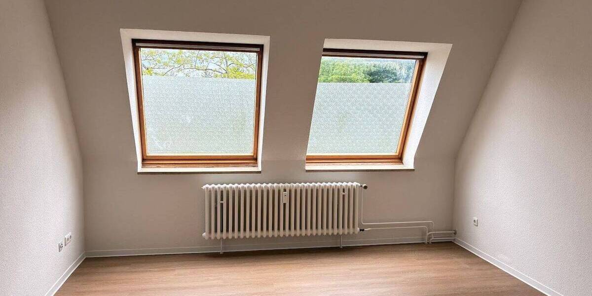Etagenwohnung Kiel Neumühlen-Dietrichsdorf - 3 Zimmer, 86 m&sup2;, 869&euro; | Angebot:26894600
