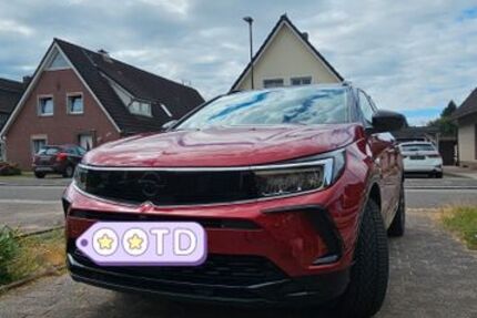 Opel Grandland (X) 21.294 km 19.000 € Neumünster 24539