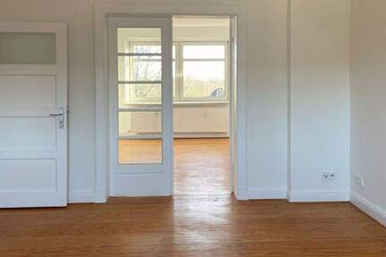 Wohnung Kiel Blücherplatz - 4 Zimmer, 99 m&sup2;, 1.783&euro; | Angebot:25139433