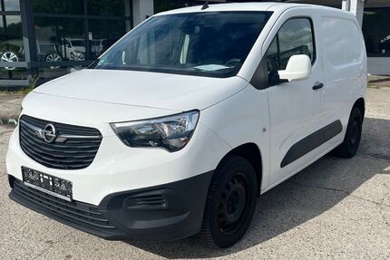 Opel Combo 96.000 km 8.890 &euro; BLUMENTHAL 24241