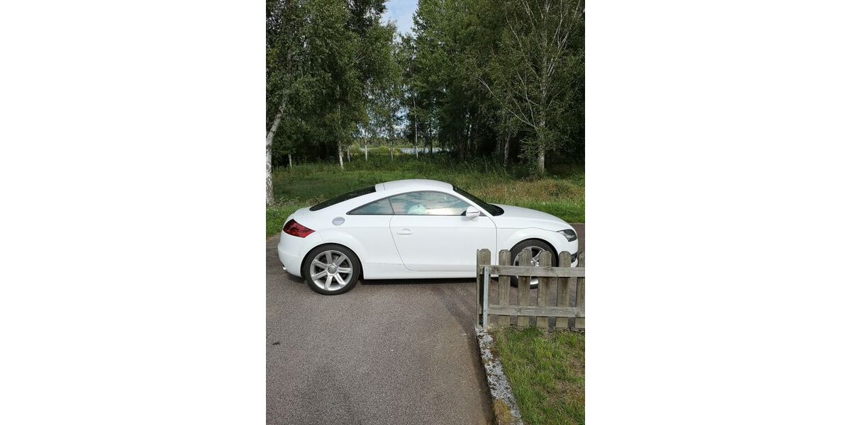 Audi TT 107.000 km 20.900 &euro; Neumünster 24539