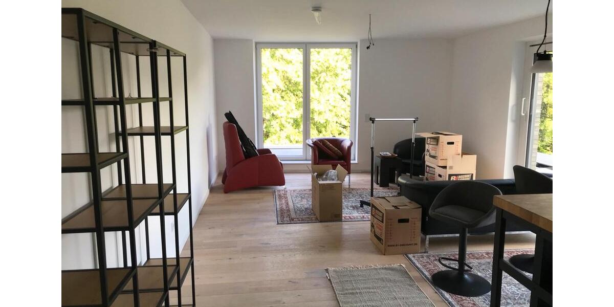 Dachgeschoßwohnung Kiel Südfriedhof - 2 Zimmer, 72 m&sup2;, 1.350&euro; | Angebot:25161940