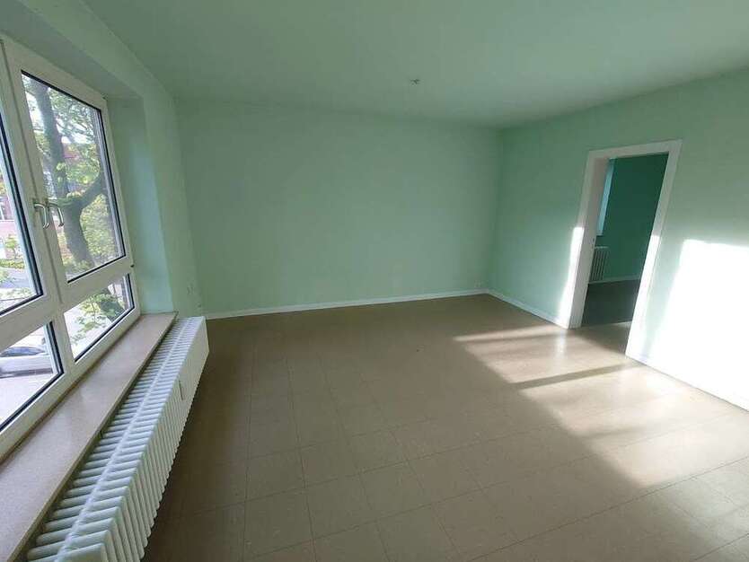 Wohnung zum Mieten in Kiel 434 € 48.65 m²