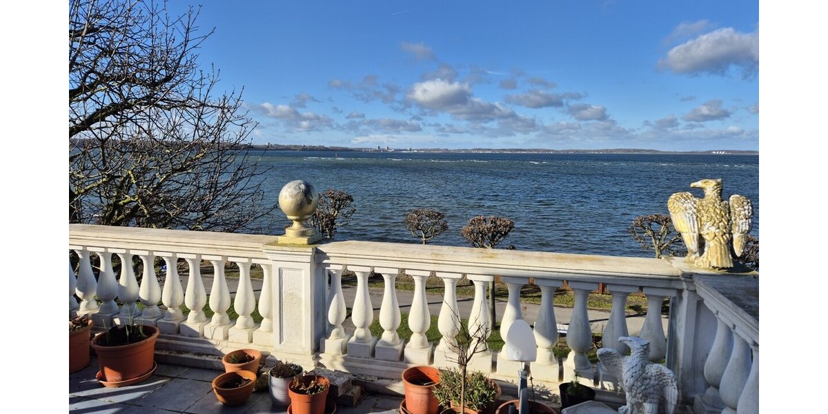 Laboe, 1. Reihe, Strandlage, unverbaubarer Blick auf die Förde - Villa Laboe | Angebot:27028438