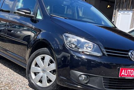 VW Touran 245.000 km 7.999 &euro; Flintbek 24220
