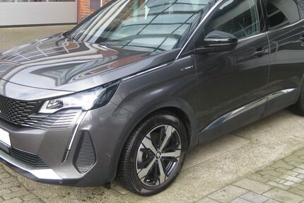 Peugeot 3008 33.986 km 26.690 € Rendsburg 24768