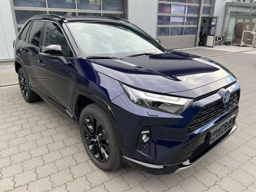 RAV 4