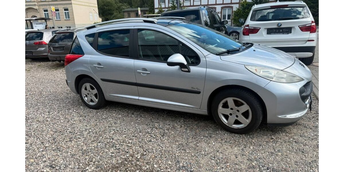 Peugeot 207 96.800 km 2.000 &euro; Kiel 24159