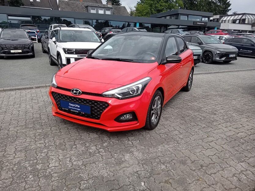 i20