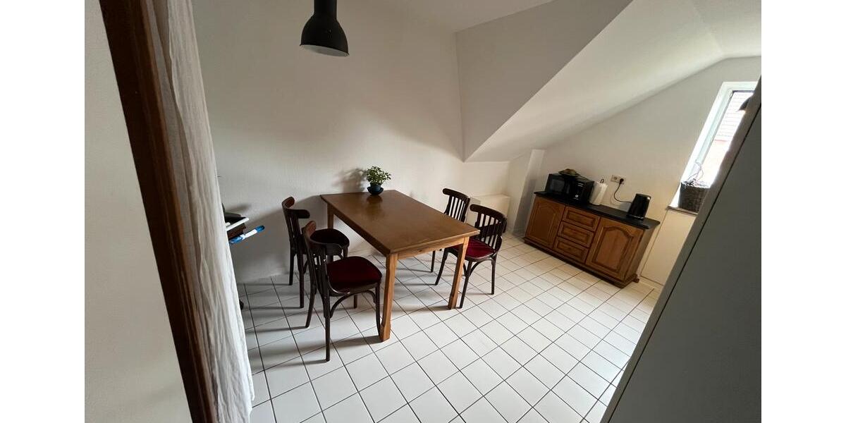 Dachgeschoßwohnung Tasdorf - 2 Zimmer, 44 m&sup2;, 396&euro; | Angebot:26544552