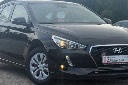 Hyundai i30 81.000 km 10.499 &euro; Kiel OT Suchsdorf 24107
