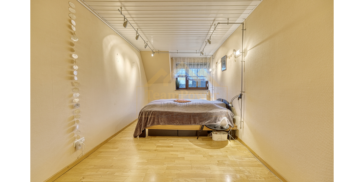 EnergieEffizienz trifft Moderne mit Wohnkomfort in Traumhafter Lage !!! - Reihenendhaus Kiel Elmschenhagen | Angebot:25365895