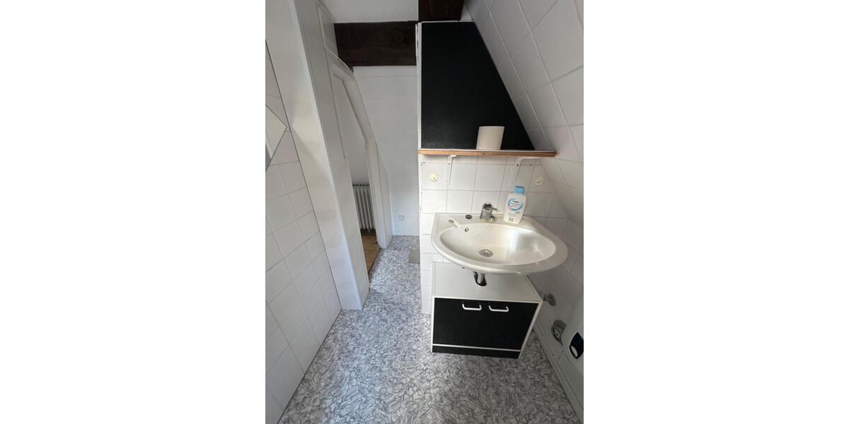 Dachgeschoßwohnung Kiel Blücherplatz - 1.5 Zimmer, 20 m&sup2;, 90.000&euro; | Angebot:26482233