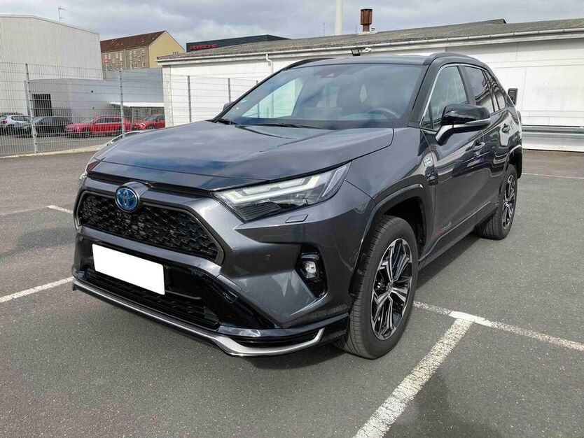 RAV 4