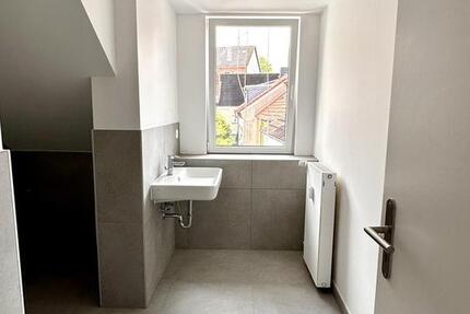 Wohnung Kiel Gaarden-Ost - 3 Zimmer, 85 m&sup2;, 930&euro; | Angebot:24757043