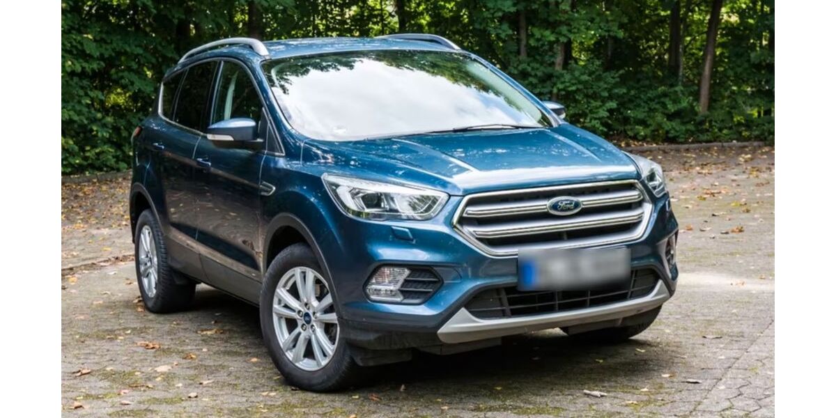 Ford Kuga 53.000 km 15.450 &euro; Kiel 24103