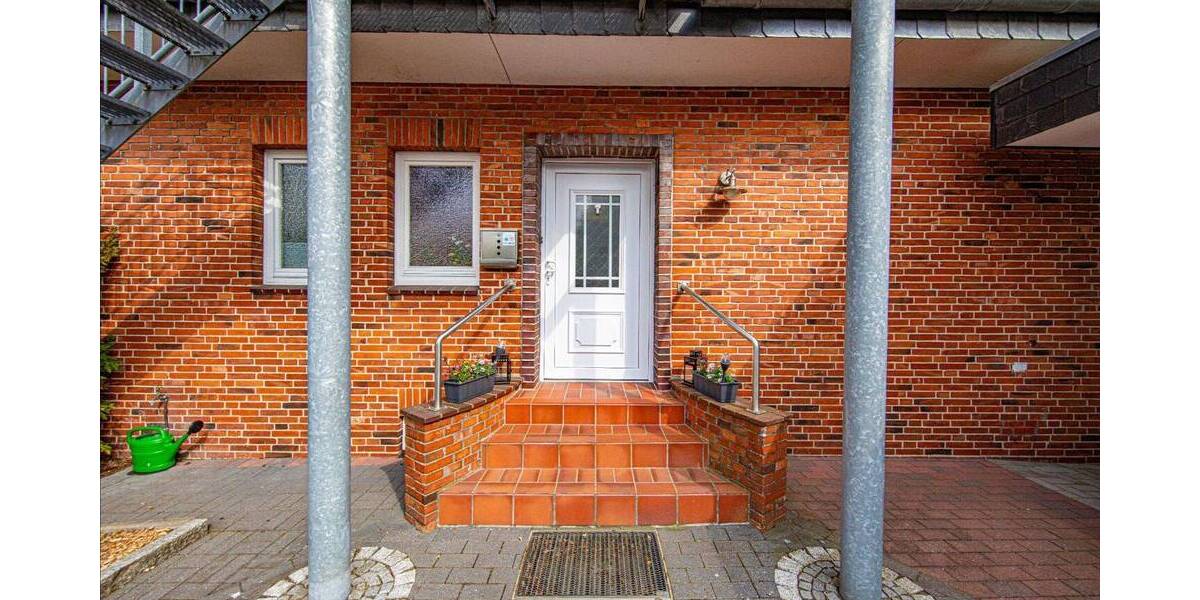 Mehrfamilienhaus, Wohnhaus Büdelsdorf - 7 Zimmer, 268 m&sup2;, 379.000&euro; | Angebot:26585387