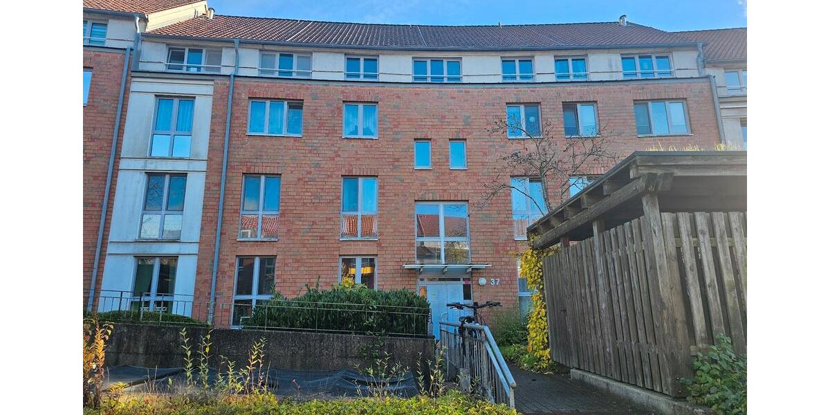 3,5-Zimmer-Wohnung mit Loggia (Balkon), 2. Etage, kein Aufzug, Modernisierung vor Bezug 3.5 zimmer