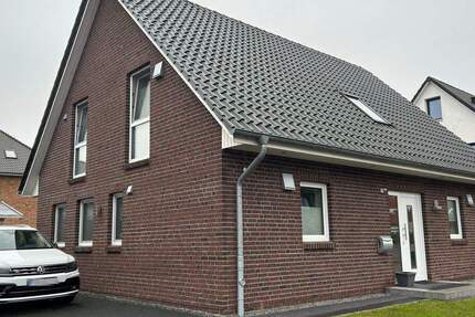 Haus Preetz - 4 Zimmer, 154 m&sup2;, 1.750&euro; | Angebot:25725667