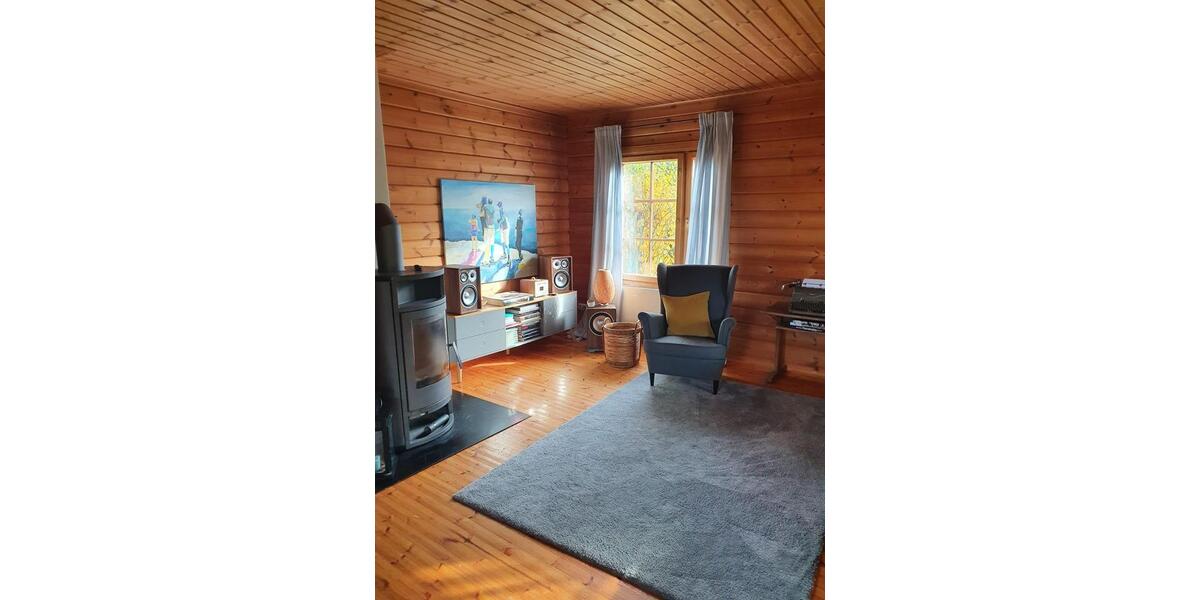 Einfamilienhaus Emkendorf - 3.5 Zimmer, 130 m&sup2;, 1.300&euro; | Angebot:26199329