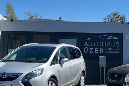 Opel Zafira 220.145 km 4.900 &euro; Neumünster 24536