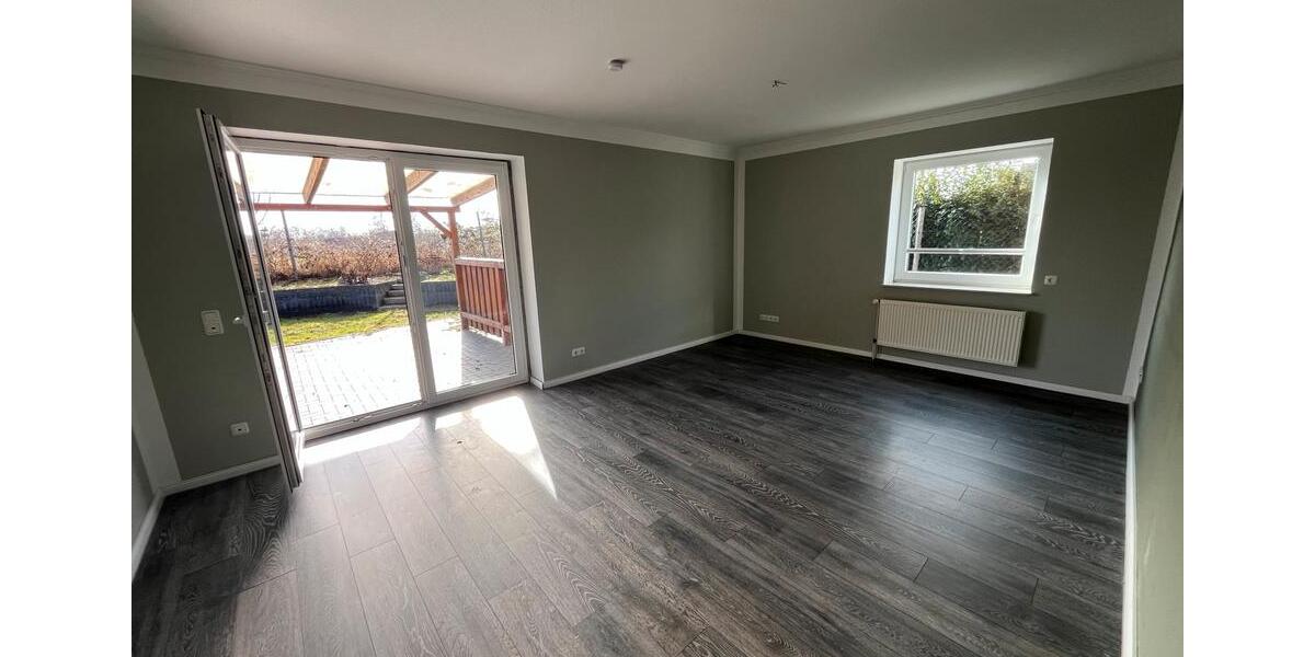 Etagenwohnung Hohenfelde - 4 Zimmer, 105 m&sup2;, 1.400&euro; | Angebot:25287017