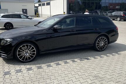 Mercedes-Benz E 400 194.000 km 25.900 &euro; Schwentinental 24223