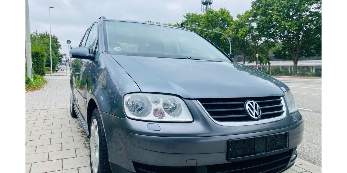 VW Touran 166.780 km 3.490 € Kiel 24145