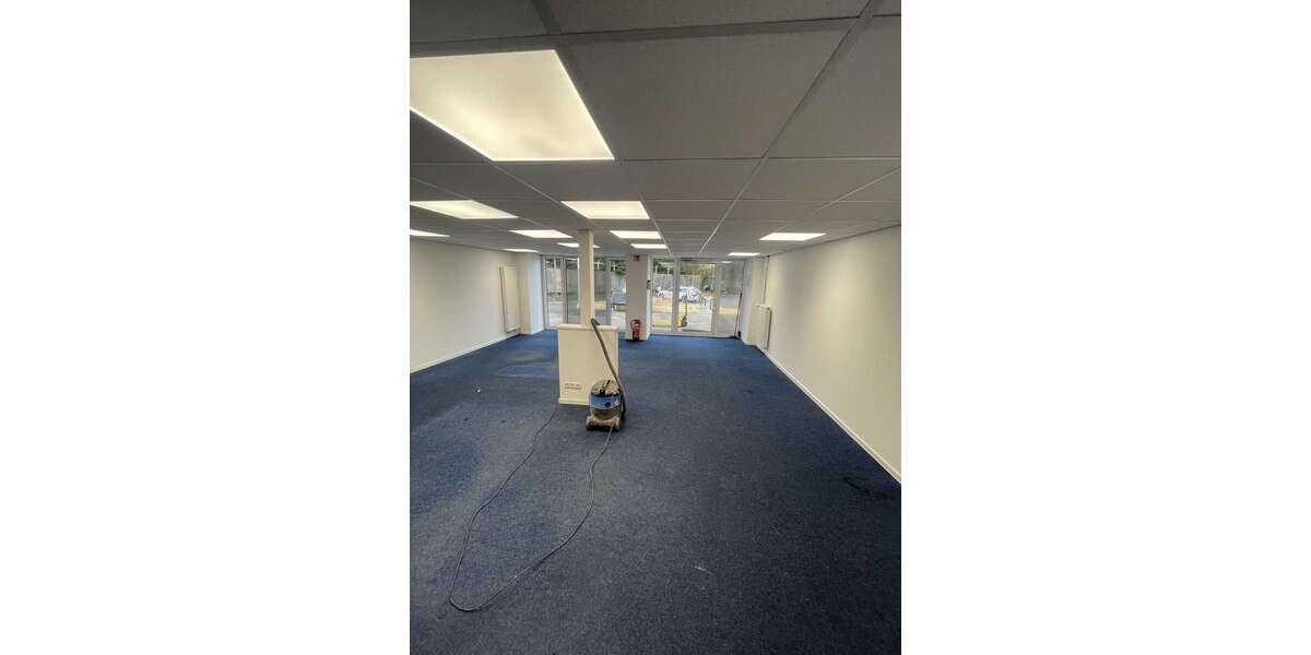 Büro in Höhndorf 1.018 € 250 m² zimmer