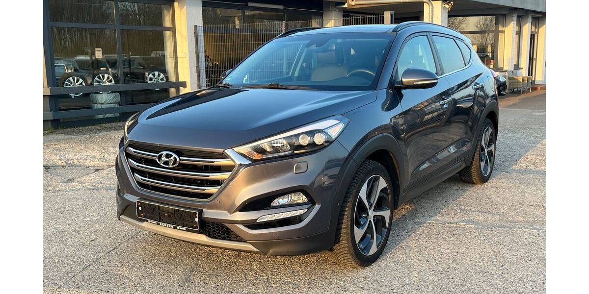 Hyundai TUCSON 79.000 km 17.980 &euro; BLUMENTHAL 24241