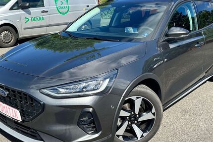 Ford Focus 26.727 km 24.990 € Neumünster 24536